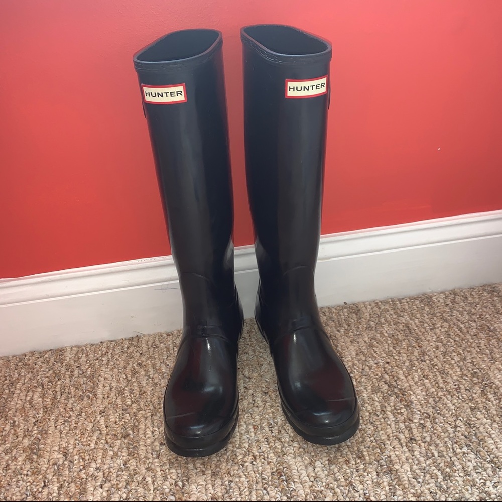 Black Tall Gloss Hunter Boots